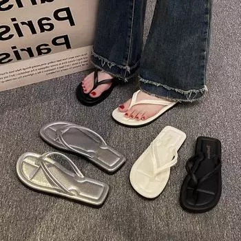 Летние новые женские шлепанцы на плоской подошве, модные и простые двухцветные туфли на защипах, пляжная обувь для женщин. 36/37 серебряный