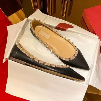 Летние повседневные универсальные туфли в корейском стиле, женские модные туфли с легким ворсом и мягкой подошвой, однотонные туфли с небольшими ароматными ветровыми заклепками, новинка 2024 года 35