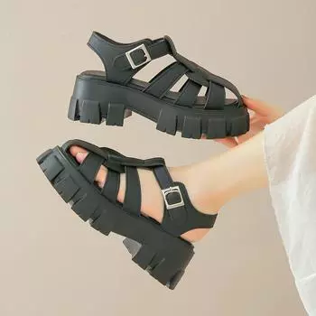 Летние римские пляжные сандалии на толстой подошве 35