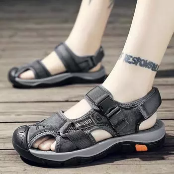 Летние сандалии мужские новые кожаные классические римские сандалии тапочки уличные кроссовки пляжные резиновые шлепанцы мужские водные походные сандалии 38 коричневый