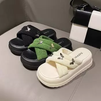 Летние шлепанцы на танкетке женские с открытым носком на толстой платформе с бабочкой женские нескользящие повседневные пляжные туфли сандалии с увеличенным размером 35 зелёный
