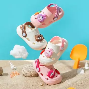 Летние тапочки для мальчиков и девочек с объемным рисунком клубничного медведя, защищающие от комаров, детские уличные классные тапочки 140 (suitable for foot length 13CM)