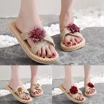 Летние тапочки на плоской подошве с открытым носком. Женская одежда. Пляжная обувь. Женская обувь. 38 красный