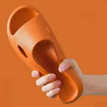 Летние тапочки унисекс для женщин, однотонные, для ванной комнаты, на толстой платформе, для мужчин, нескользящие, мягкие, для дома, шлепанцы, удобные, пляжные сандалии 36-37