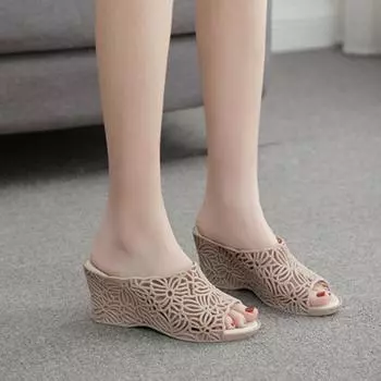 Летние туфли на высоком каблуке с выемками из ПВХ, женские летние туфли, повседневные однотонные босоножки на танкетке и платформе, шлепанцы 36 темно-коричневого