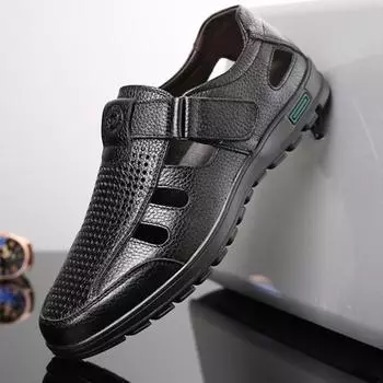 Летние весенние кожаные мужские мокасины без застежек на плоской подошве повседневная обувь для мужчин мокасины удобная мужская обувь полые деловые сандалии 38 чёрный