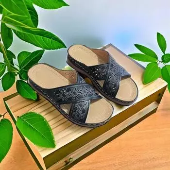Летние женские босоножки на танкетке, ортопедические тапочки премиум-класса с открытым носком, винтажная нескользящая кожаная повседневная женская обувь на платформе в стиле ретро 35 чёрный