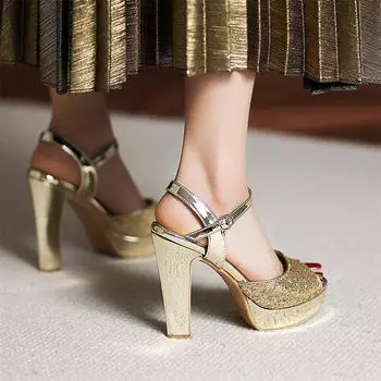 Летние женские босоножки с открытым носком, расшитые блестками, модные квадратные босоножки с пряжкой на высоком каблуке, черные, золотые, серебряные, римские женские туфли на платформе 32-43 33 чёрный