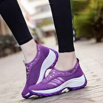 Летние женские кроссовки, модная повседневная обувь с дышащей сеткой, кроссовки на платформе для женщин, черные кроссовки-носки 38 чёрный