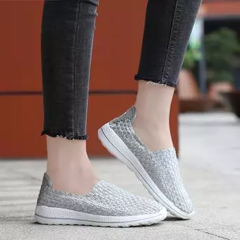 Летние женские кроссовки, удобные повседневные лоферы на плоской подошве для медсестер, мягкие пляжные прогулочные спортивные туфли, легкие слипоны EU: 35