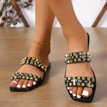 Летние женские новые повседневные шлепанцы на плоской подошве с заклепками и противоскользящим покрытием для верхней одежды, модные пляжные сандалии Jelly Crystal, мюли 36 бежевый