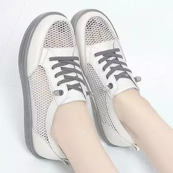 Летние женские одиночные туфли, туфли в сетку, дезодорирующие сандалии на мягкой подошве на плоской подошве, студенческая обувь, дышащая повседневная обувь с полыми отверстиями 35 белый
