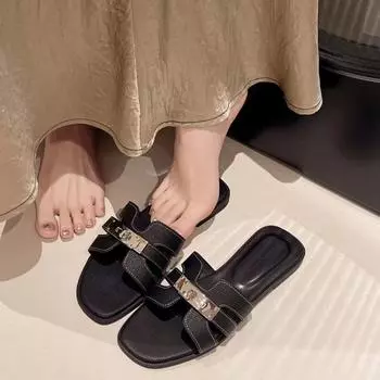 Летние женские сандалии женские удобные повседневные платья роскошные металлические дизайнерские новые домашние элегантные сандалии с открытым носком на плоской подошве 36