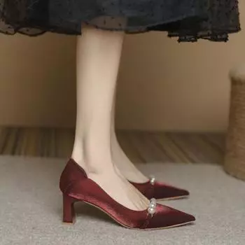 Летние женские туфли во французском стиле на толстом и остром каблуке, удобные и не утомляющие высокие каблуки. 35 бордовый