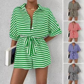 Летний женский комбинезон в полоску контрастного цвета со шнуровкой и эластичным поясом, цельный комбинезон с короткими рукавами и отложным воротником, полуоднобортный короткий комбинезон S трава зеленый