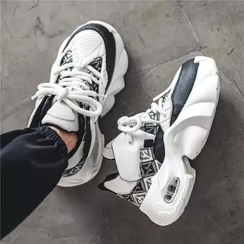 Летняя дышащая спортивная обувь для мужчин 2024 года, новый сезон, толстая подошва, износостойкая повседневная обувь 39 белый