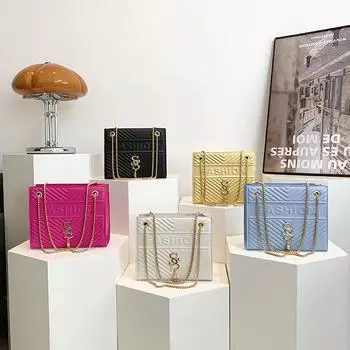 Летняя красивая сумка через плечо на одно плечо, красивая сумка на цепочке, женская, большая вместимость, новая модная маленькая квадратная сумка