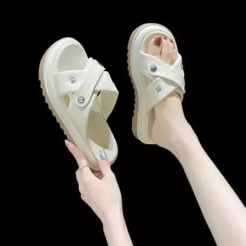 Летняя модная женская обувь Летние женские тапочки на платформе Однотонные тапочки Женские туфли на плоской подошве с заклепками Zapatillas De Mujer 35 зелёный