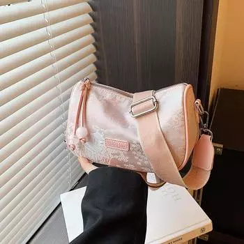 Летняя нишевая новая китайская вышитая сумка женская 2024 новая универсальная сумка-мессенджер модная повседневная сумка-пельмень в национальном стиле белый