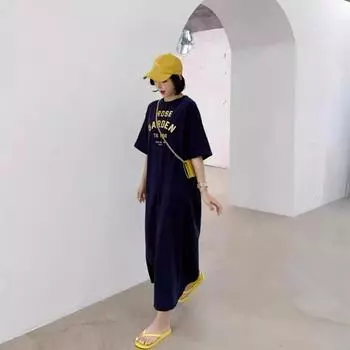 Летняя новая стильная футболка средней длины с большим разрезом, длинное платье длиной до колена M тёмно-синий