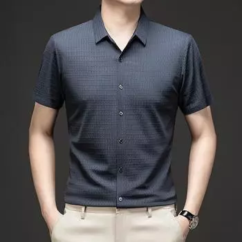 Летняя новая стильная мужская рубашка с короткими рукавами из ледяного шелка для молодежи и среднего возраста, деловая повседневная однотонная свободная рубашка-поло M