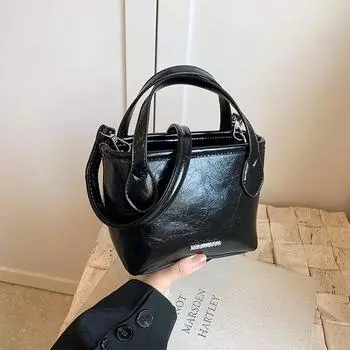 Летняя популярная универсальная сумка женская 2024 новая иностранная модная сумка-мессенджер с текстурой сумка-ведро для поездок на работу чёрный