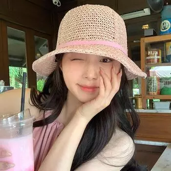 Летняя соломенная шляпа с солнцезащитным кремом для женщин 2024 года, новая полая дышащая шляпа с большими полями, шляпа-ведро для отдыха на море, шляпа-тазик average size (54-59cm) светло-розовый