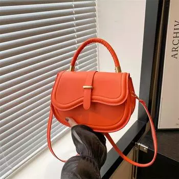 Летняя сумка-седло в стиле карамельного цвета для женщин 2024 года, новая модная сумка-мессенджер с простой текстурой, сумка для поездок на работу и обратно чёрный