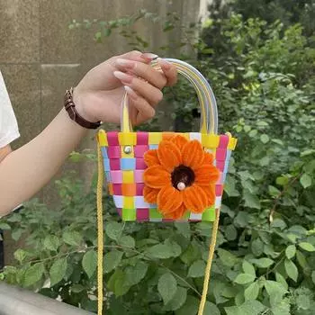 Летняя тканая маленькая сумка для женщин, новинка 2024 года, маленькая свежая художественная модная модная ручная корзина для овощей с цветочным принтом через плечо