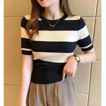 Летняя женская мода в черно-белую полоску. Базовый укороченный вязаный свитер. Модный женский пуловер с круглым вырезом и коротким рукавом. Шикарные универсальные топы, свитера. one size чёрный