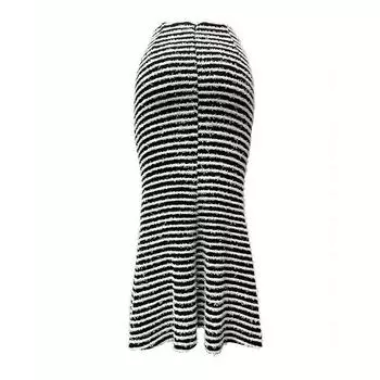 Летняя женская трикотажная узкая юбка средней длины в полоску в эластичную полоску S чёрный