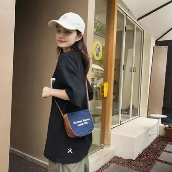 Лето 2023, новая маленькая сумка через плечо с ощущением уличной улицы, корейское издание, студенческая сумка через плечо для спорта и отдыха, мужская и женская сумка для телефона на работу