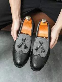 Лето 2024 года, новые мужские кожаные лоферы с кисточками, дышащие туфли-броги с резьбой, роскошные повседневные туфли для деловых вечеринок 38 чёрный