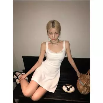 Лето 2024, однотонное элегантное кружевное вечернее платье, женское повседневное милое облегающее платье на бретелях, корейское модное сексуальное мини-платье, шикарное новое XS чёрный