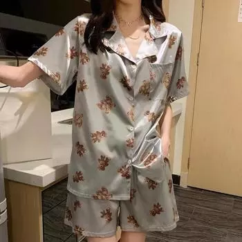Лето 2024, женский пижамный комплект с забавным мультяшным принтом, мягкая пижама на пуговицах из искусственного шелка, ночное белье, серая рубашка с короткими рукавами и брюки, шелковая пятно, домашняя одежда M серый