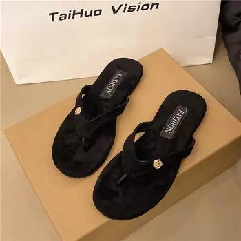 Лето 2025 года, новые босоножки Xiaoxiangfeng со стразами и жемчугом на плоской подошве, в праздничных тапочках с рисунком «елочка» 35