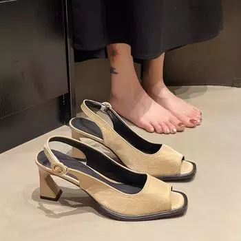 Лето 2025 года, новые однотонные квадратные босоножки с полой пряжкой из одного слова, модные женские босоножки на высоком каблуке большого размера 35 чёрный