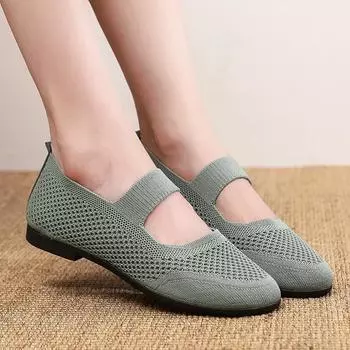 Летом 2024 года новые старые пекинские тканевые туфли женские туфли будут модными и повседневными, летающие тканые женские туфли одинарные и с одной педалью 35 чёрный