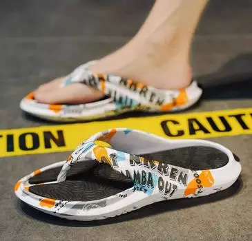 Летом носите нескользящие, устойчивые к запаху и фекалиям пляжные пляжные сандалии для занятий спортом на открытом воздухе. 39