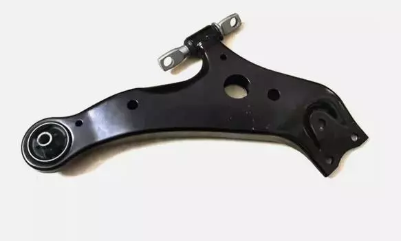 Lexus 48068-48070 RX350 RX450H 10-18 ПЕРЕДНИЙ ПРАВЫЙ НИЖНИЙ РЫЧАГ УПРАВЛЕНИЯ OEM Original