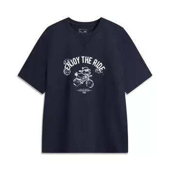 Li Ning Серия Спортивный Стиль Жизни Буквенная Футболка с Круглым Вырезом Удобная Дышащая Универсальная Свободная с Коротким Рукавом Мужская Футболка Темно-Темно-Синяя ATSV377-1 S