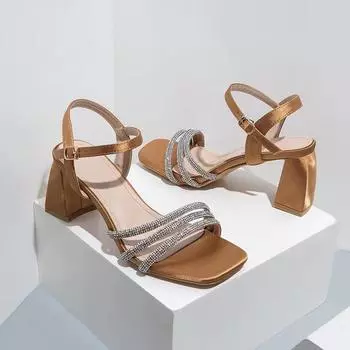 Лидер продаж лета, женские сандалии с квадратной пряжкой, однотонные уличные женские сандалии на квадратном каблуке со стразами 35