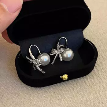 Легкие роскошные высококачественные серьги-гвоздики из цельного циркония с жемчужным бантом, женские нежные нишевые модные индивидуальные универсальные серьги