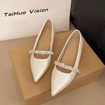 Light luxury rhinestone word with pointed single shoes women s new fashionable evening shoes inner height increase Mary Jane shoes 35