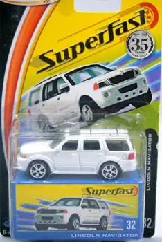 LINCOLN NAVIGATOR Matchbox 35th Anniversary 2004 Superfast Series WHITE Lincoln Navigator Scale коллекционный кубик 164