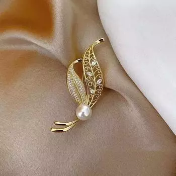 Листовая брошь из сплава Niche High-End Temperament Pin Anti-Light High-End Coat Suit Corsage