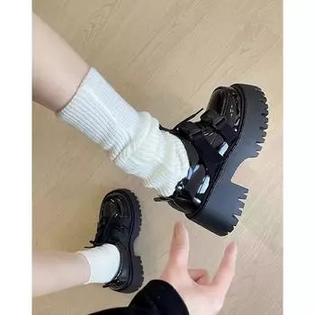 Little drunk love! So sweet and cool little leather shoes! Internet celebrity fried street platform locomotive short boots tide British style 35