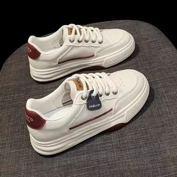 Little white shoes women s 2025 new spring Internet celebrity super fire sports shoes versatile with skirt round head platform casual board shoes 35