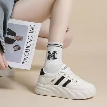 Маленькие белые туфли Женская обувь Студенческая повседневная обувь для сноуборда Универсальная модная одинарная обувь Стильная спортивная обувь 35