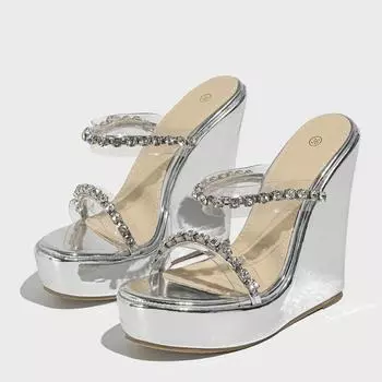 Liyke Дизайнерские женские шлепанцы на танкетке 14 см с заклепками из страз, модные сандалии на платформе на очень высоком каблуке с открытым носком, прозрачная обувь 35